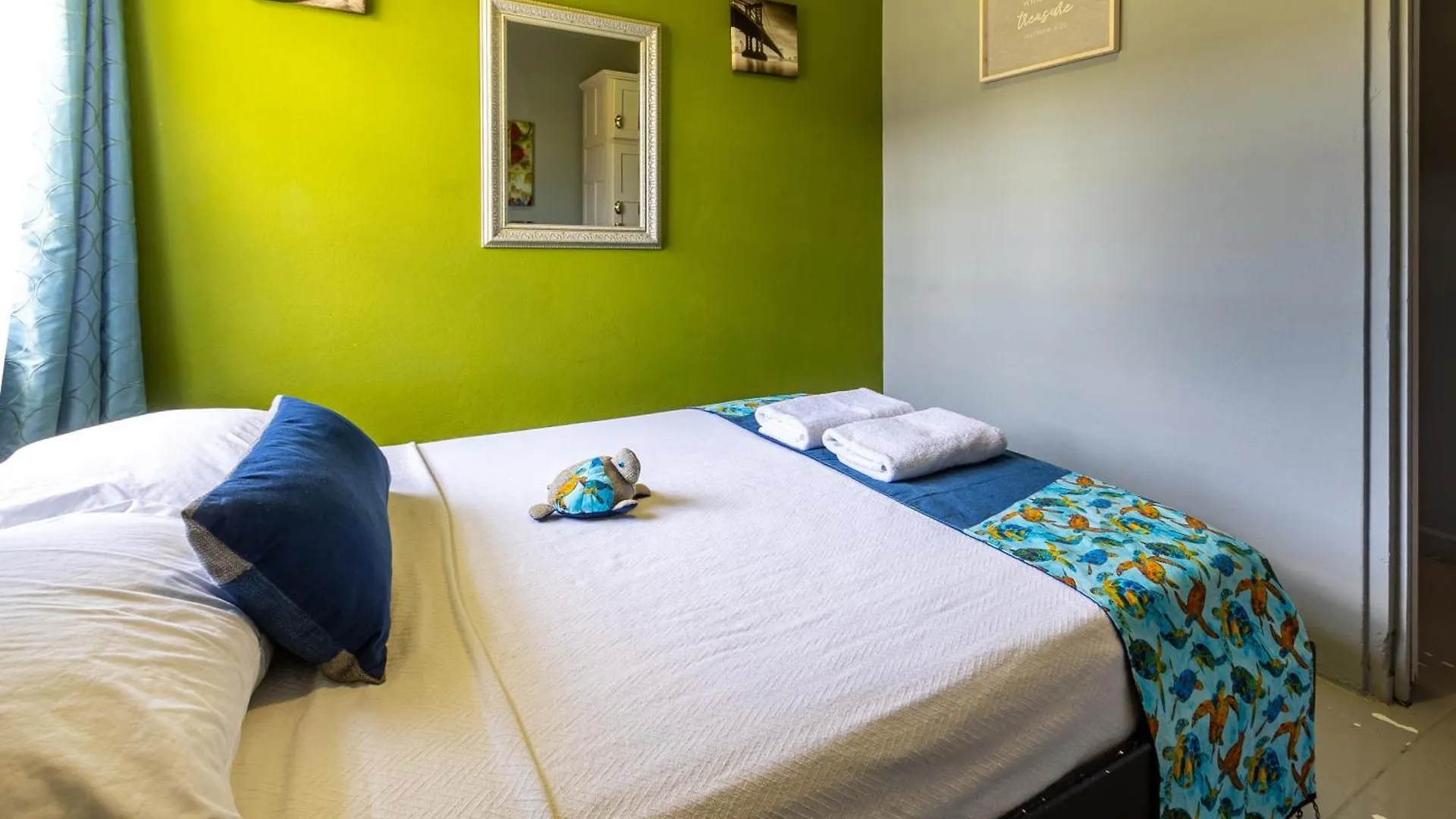 Modern Apartment Near Pigeon Point With Breakfast Bon Accord Village Trinidad a Tobago